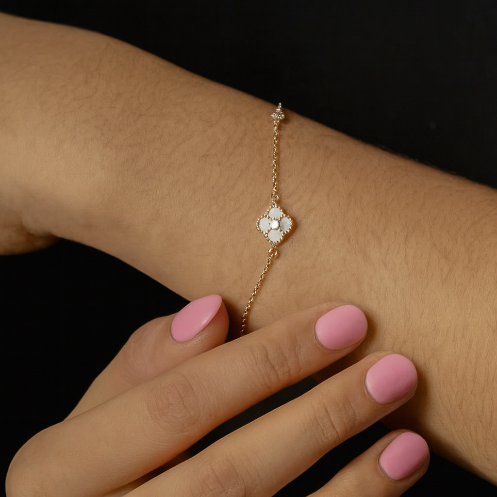 WHITE CLOVER BRACELET - ROSE GOLD