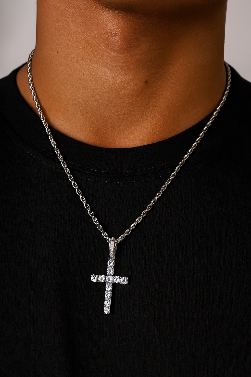 TENNIS CROSS PENDANT