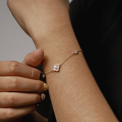 WHITE CLOVER BRACELET - ROSE GOLD