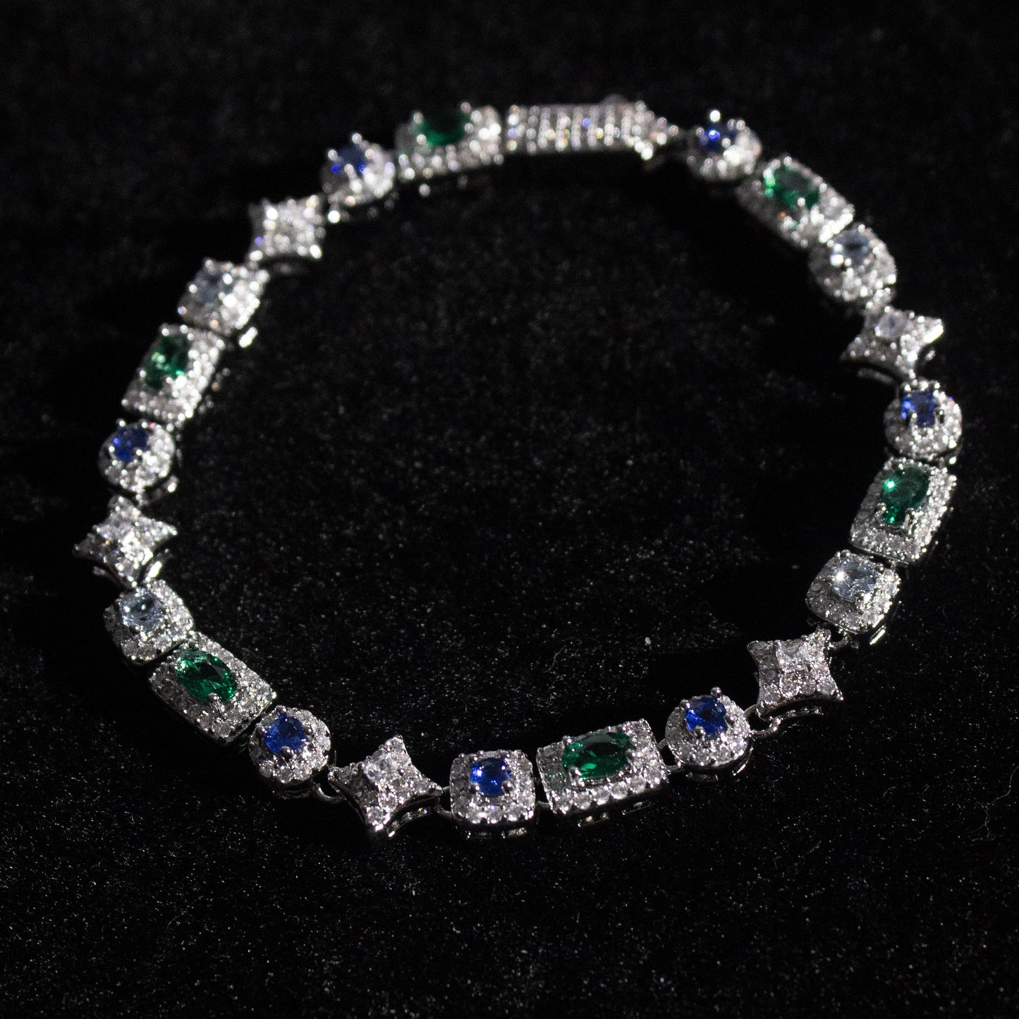 BLUE AND GREEN STARLIGHT GEMSTONE BRACELET